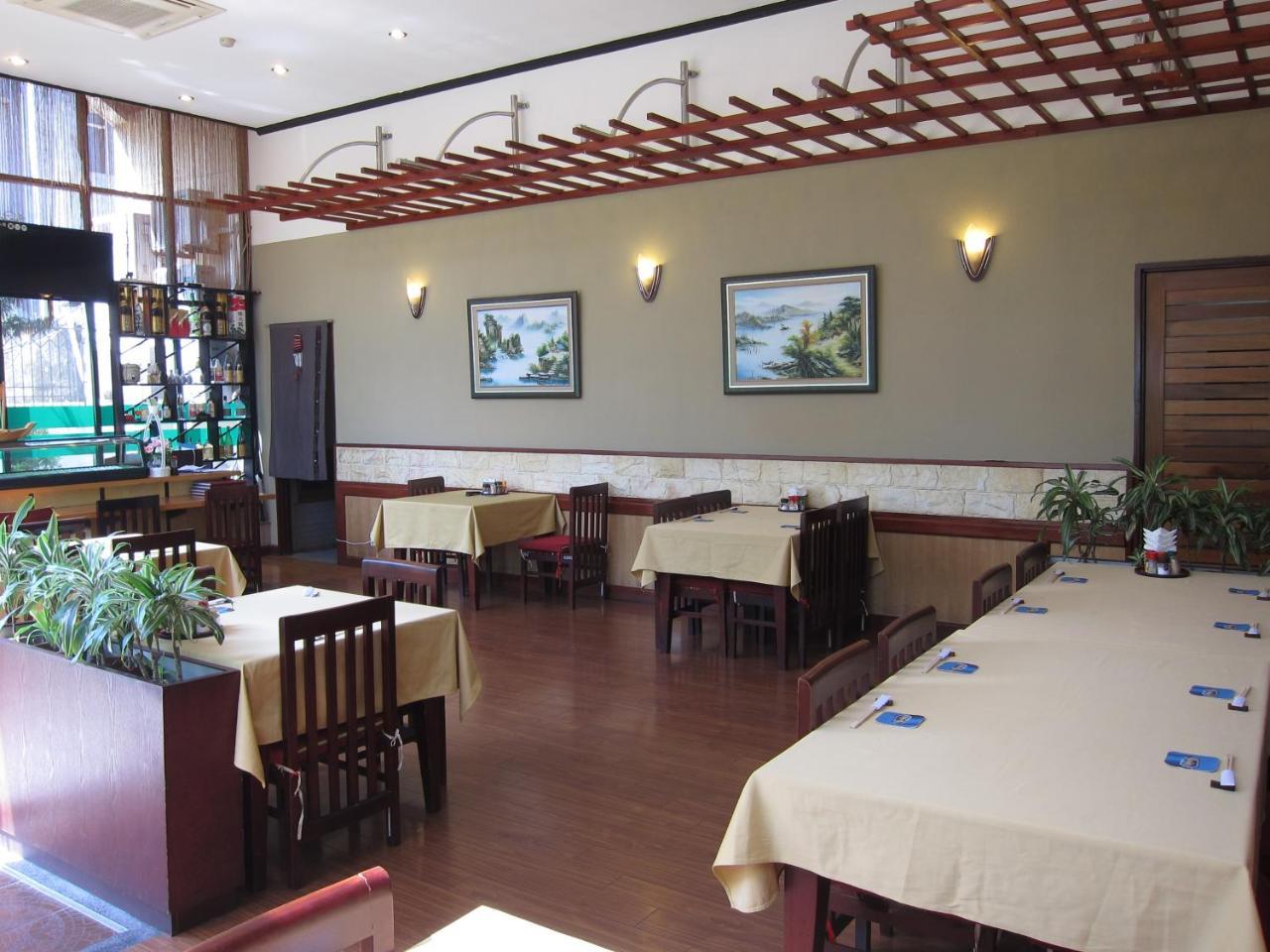 Coco Flower Village Serviced Apartment And Homestay Ханой Екстериор снимка
